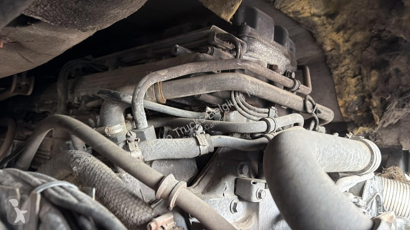 Camión Scania - 420 (MANUAL GEARBOX / BIG AXLE...