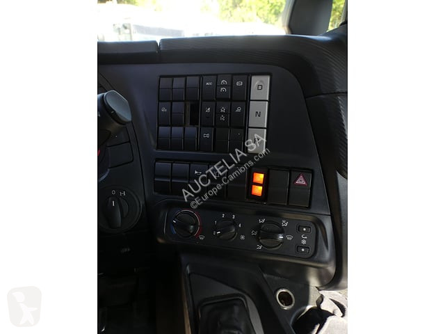Iveco 310 truck