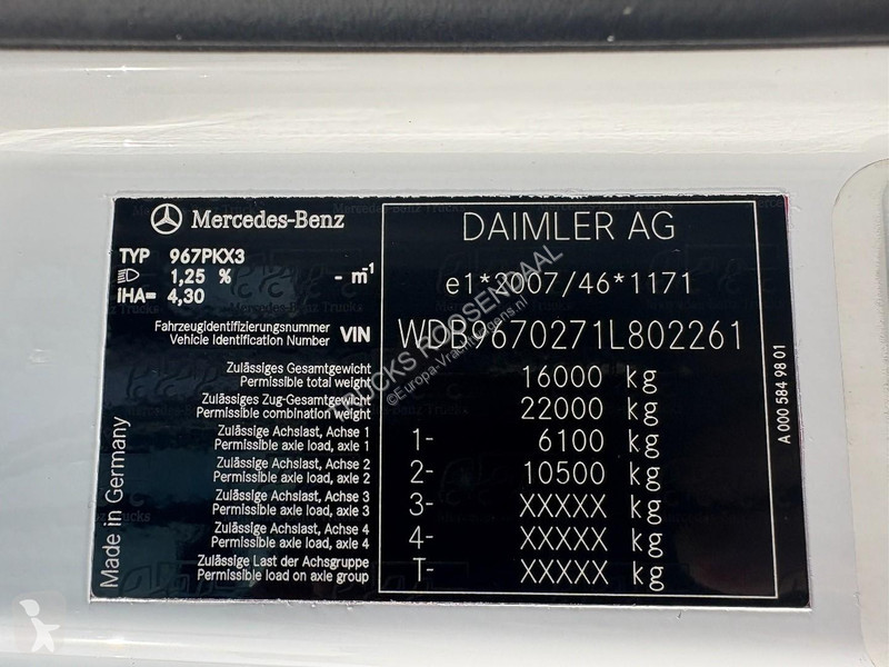 Vrachtwagen Mercedes 1623 + LOADLIFT 2000 KG +...