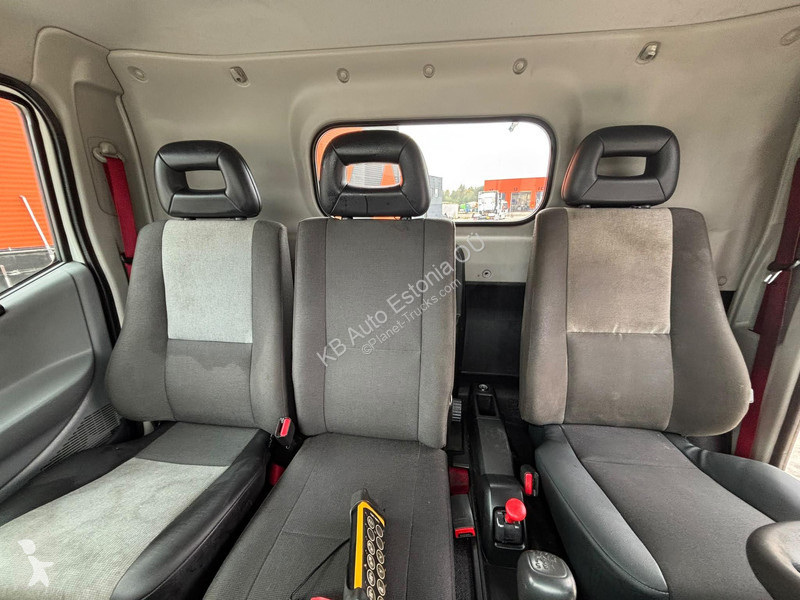 Kamion Renault D 7.5 4x2 ISOLI TRANSPORTER 2 /...