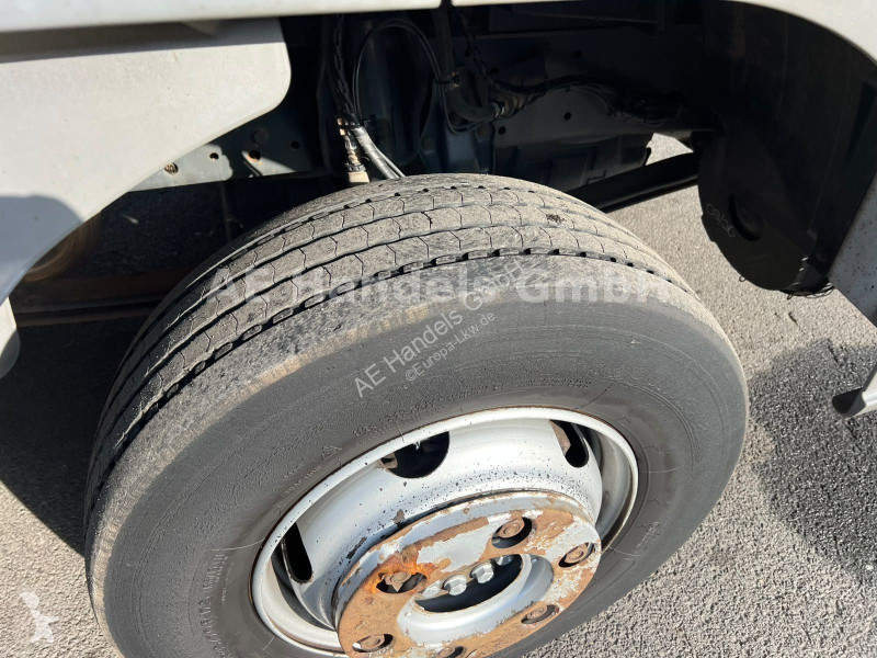 Teherautó Mercedes 1222 BL...