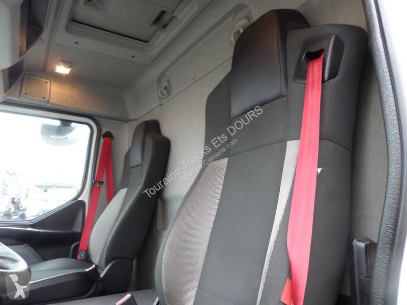 شاحنة Renault 240.10 DTI 5