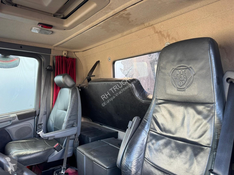 Lastbil Scania R560 8X2 + HIAB 166E 4 HIPRO +...