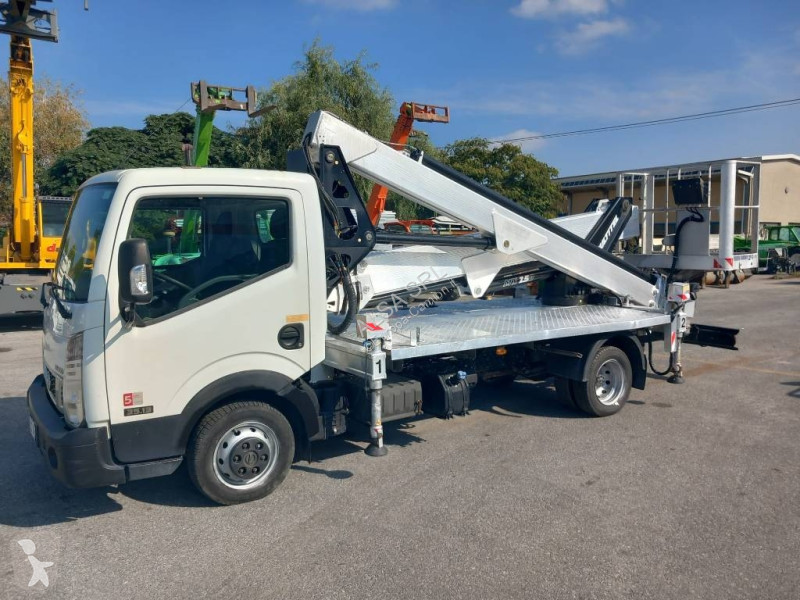 Nissan mx250 truck
