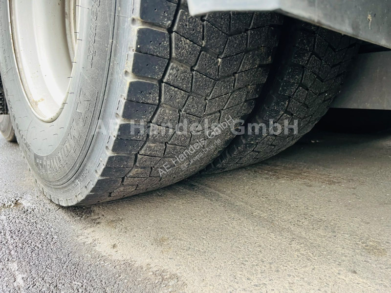 Kamion Mercedes 4 2543 BL L ClassicSpace...