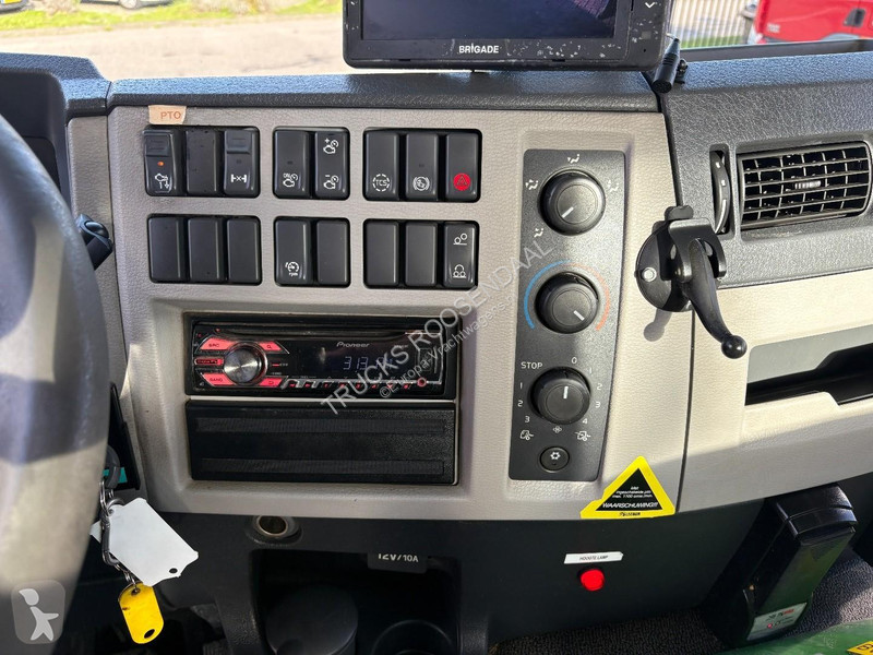 Volvo 320 + HIAB 166 ES -3---3X EXT. +...