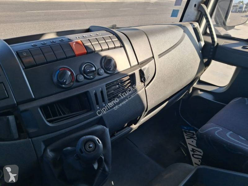 Iveco 120 E 25 truck