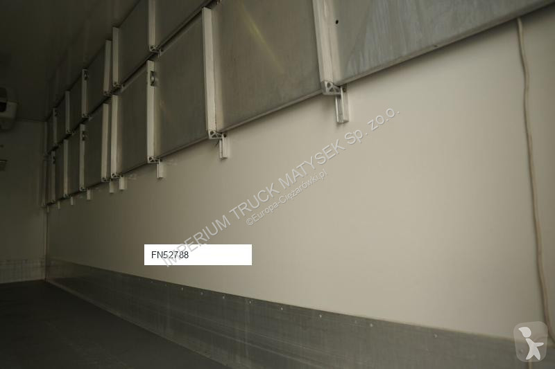 Kamion MAN TGL 10.180 / 4x2 / CHŁODNIA - 6,1 M...