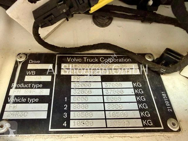 Kamion Volvo 460 / 8x4 / Voll Blatt / Euro 6
