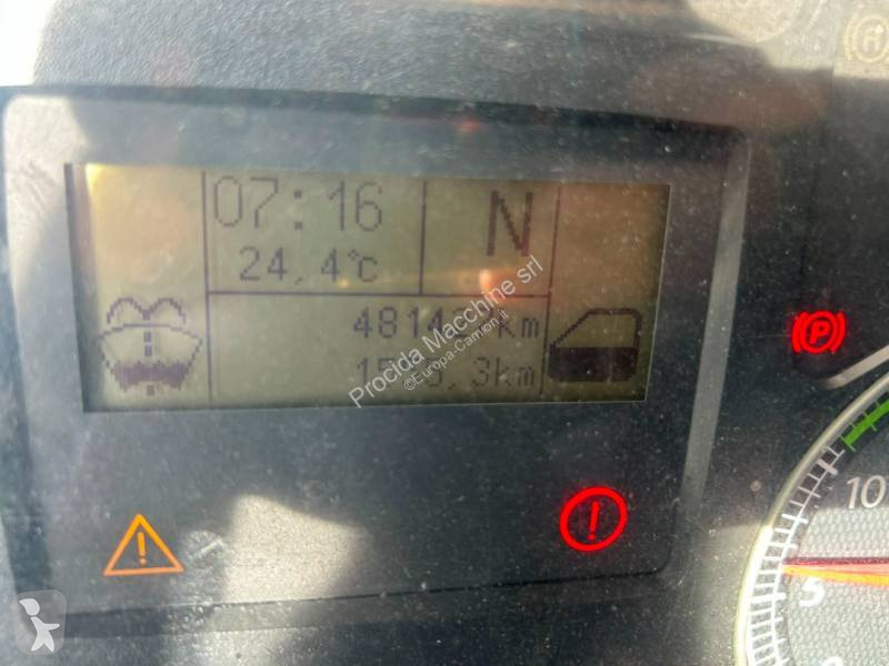 Kamion Iveco 120 E 28