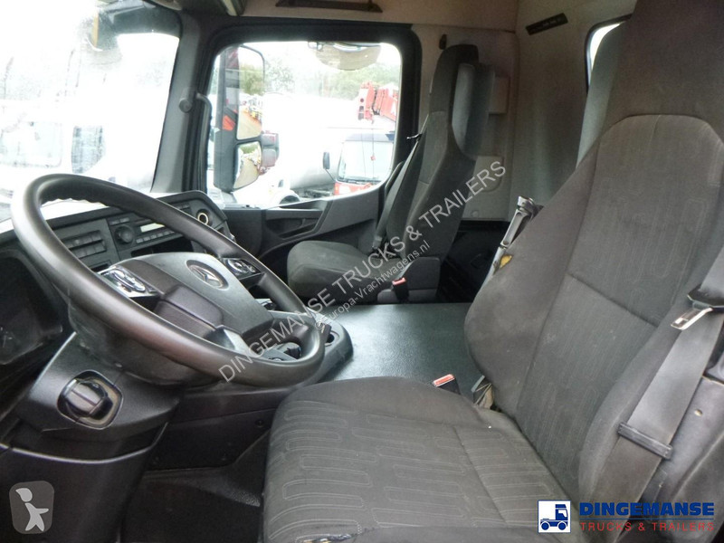 Kamion Mercedes 1943 4x4 Euro 6 + Liebherr...