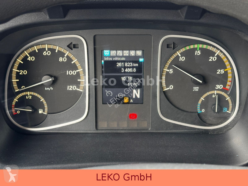 Kamion Mercedes 1218 Mit Carrier Sp 850Mt