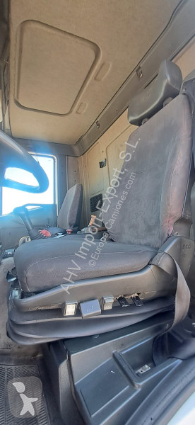 Iveco 350 tractor unit