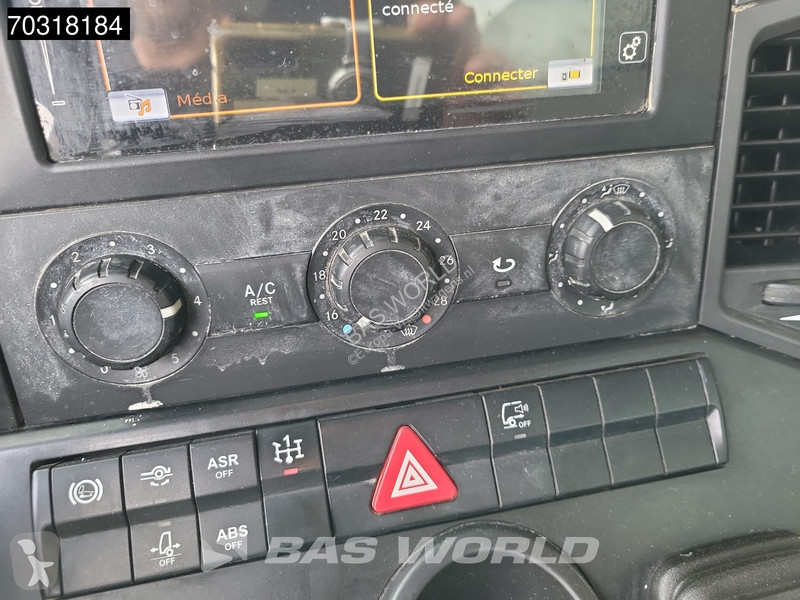 Kamion Mercedes 3243 8X4 16m3 tipper Full Steel...