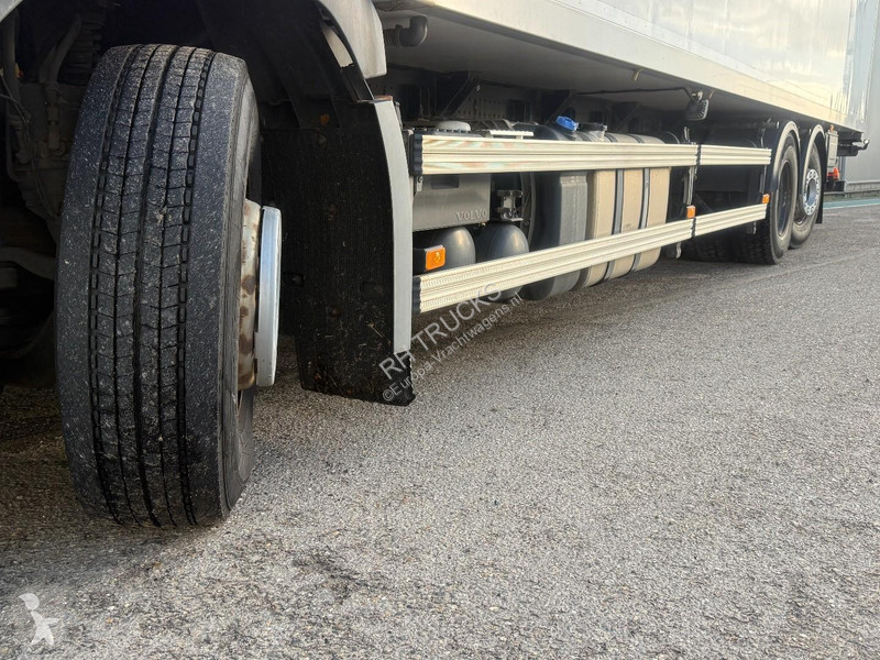 Kamion Volvo 330 6x2 EURO 6 - BOX 9,84m +...