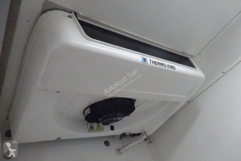 Iveco DAILY FRIGO 35S16 2,3D 156 BVA truck