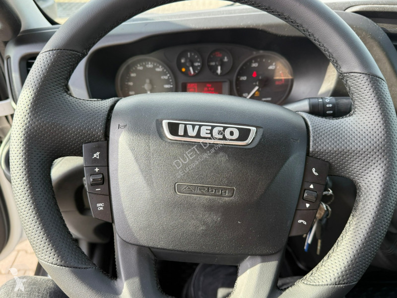 Kamion Iveco 72C18 Kontener HI-MATIC 15 Euro Palet