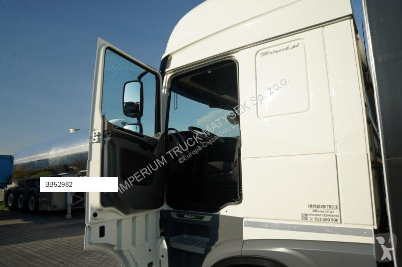Kamion DAF XF 530 / 6X2 / SOLÓWKA / FIRANKA -...