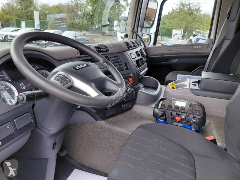 Превоз на строителна техника DAF 370