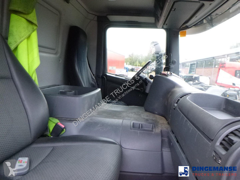 Kamion Scania 320 6x2 fuel tank 18.5 m3 / 5 comp