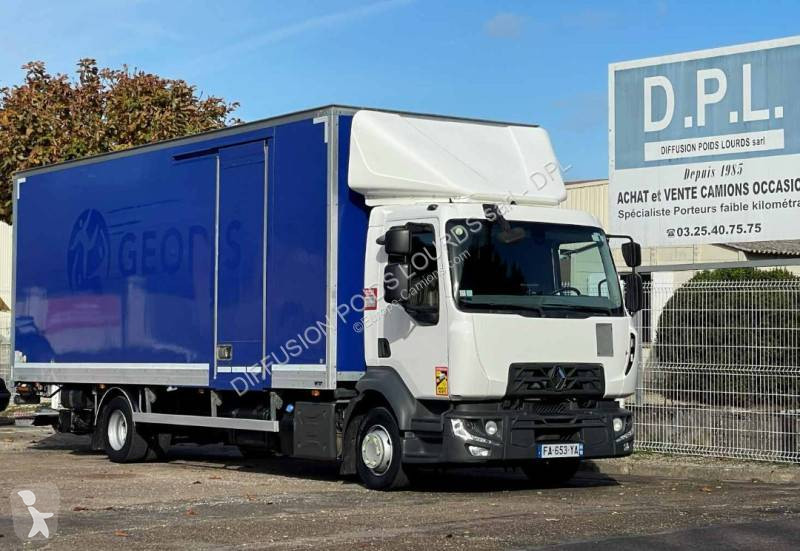 Vrachtwagen Renault 12.210