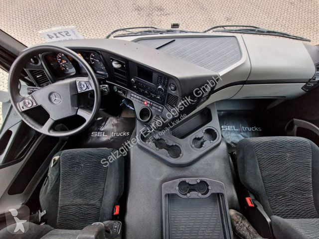 Kamion Mercedes 1832 / MKG Kran