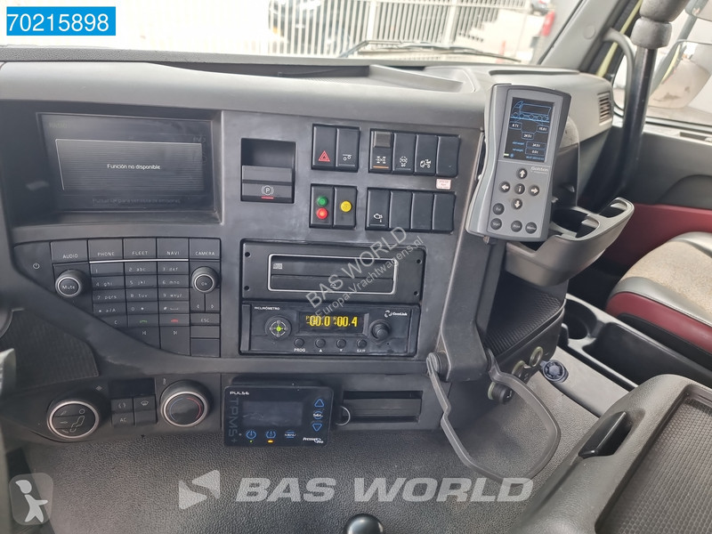 Camion Volvo 520 10X4 Mining Truck 50T Payload...