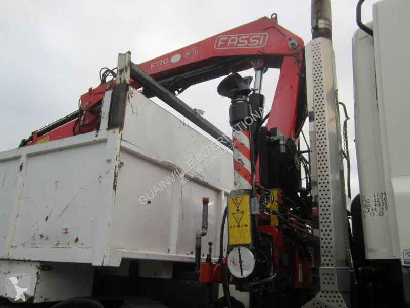Camion DAF 410