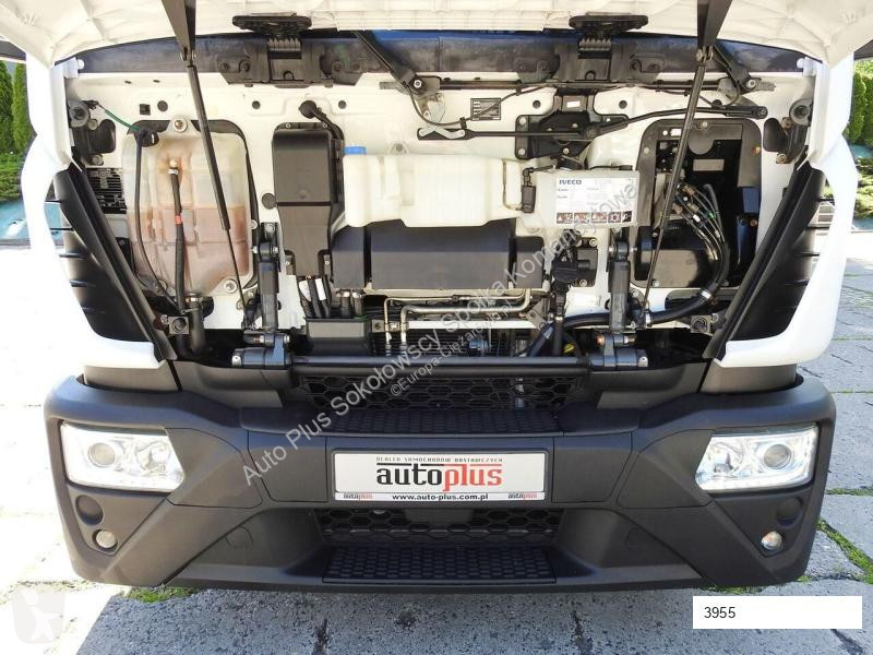 Kamion Iveco EUROCARGO 120 - 220 PLANDEKA WINDA...