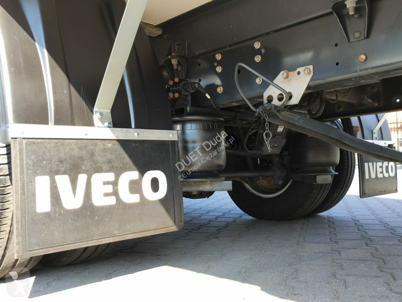 Camião Iveco 70C18 Mroźnia Ściana Grodziowa...