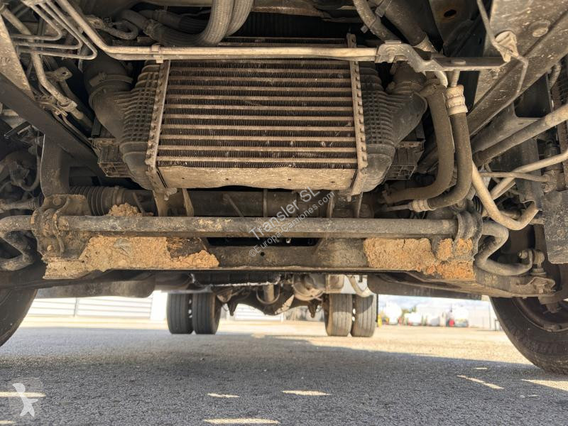Camion Nissan NT 400 CABSTAR ZAARBU