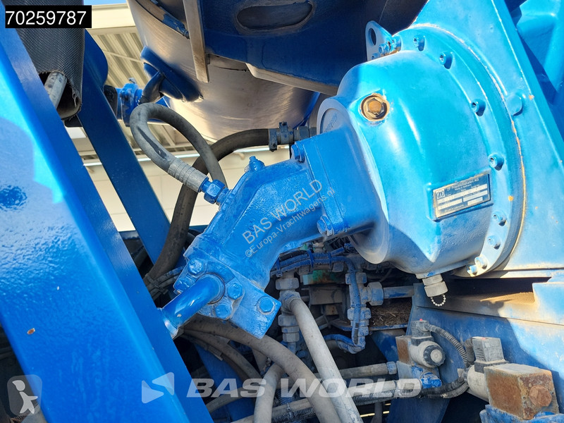 Kamion Mercedes 3251 8X4 PUMI Putzmeister TMM...