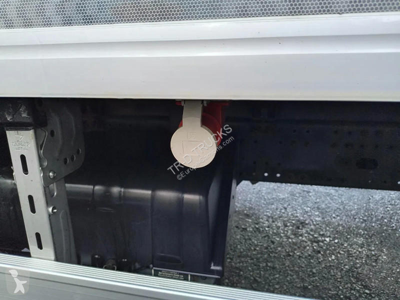 Camion MAN 18.250 2 COMP THERMOKING - 2000KG...