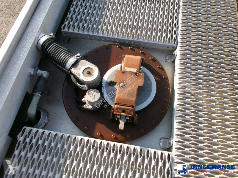 Kamion Renault 300 6x2 fuel tank 19 m3 / 5 comp...