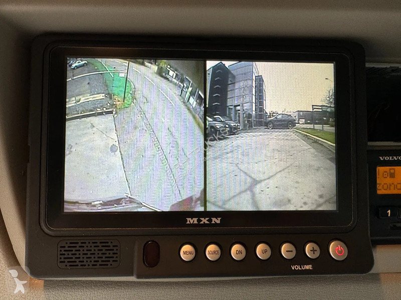 Camion Volvo 250 4X2 - EURO 6 + THERMOKING...