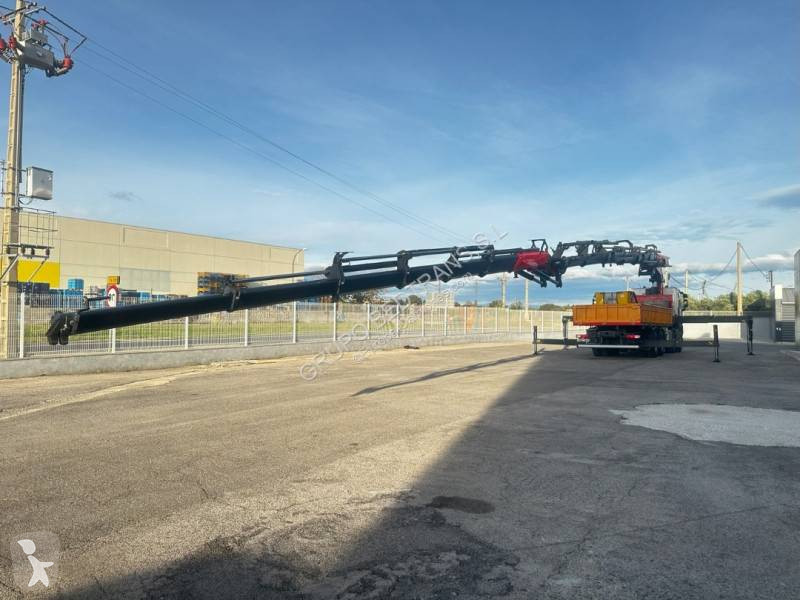 Kamion Renault Con pluma