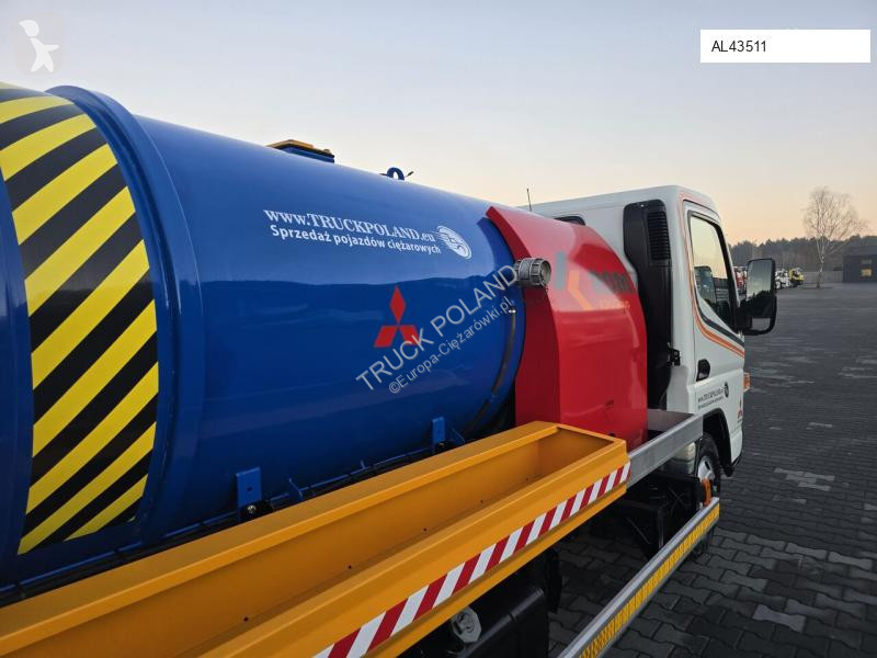 شاحنة Mitsubishi KOKS