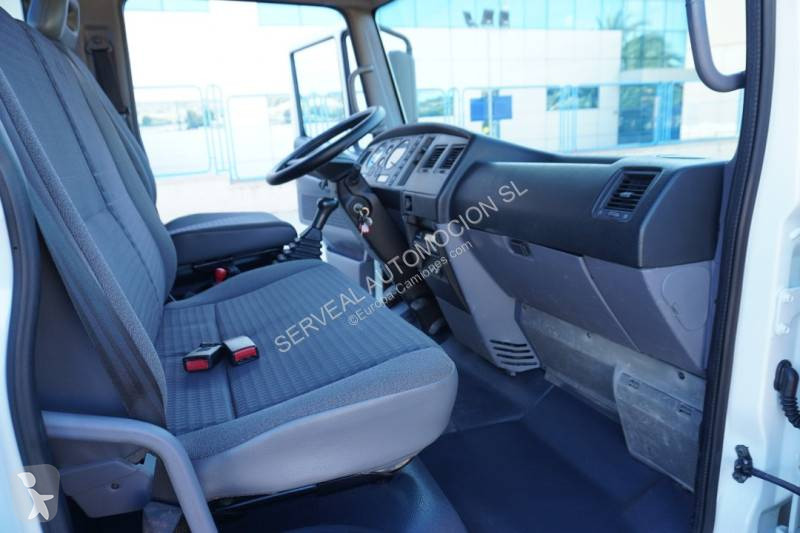 Camion Nissan