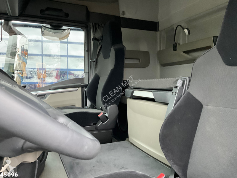 Camion MAN 26.520 Euro 6 6x6 Hiab 54 Tonmeter...