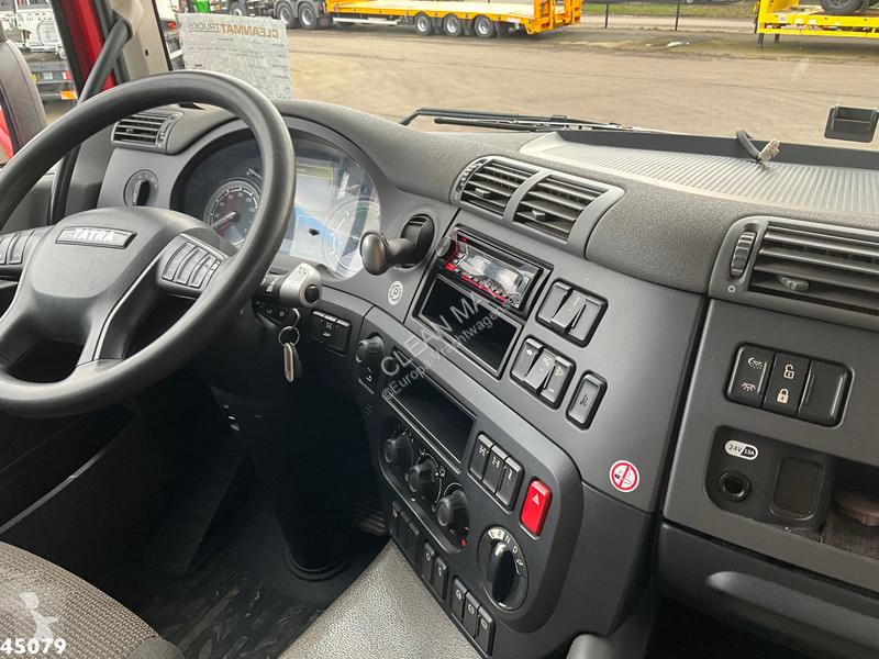 Camion Tatra T 158 8x6 Euro 6 HMF 85 Tonmeter...