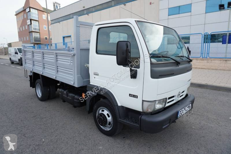 Camion Nissan