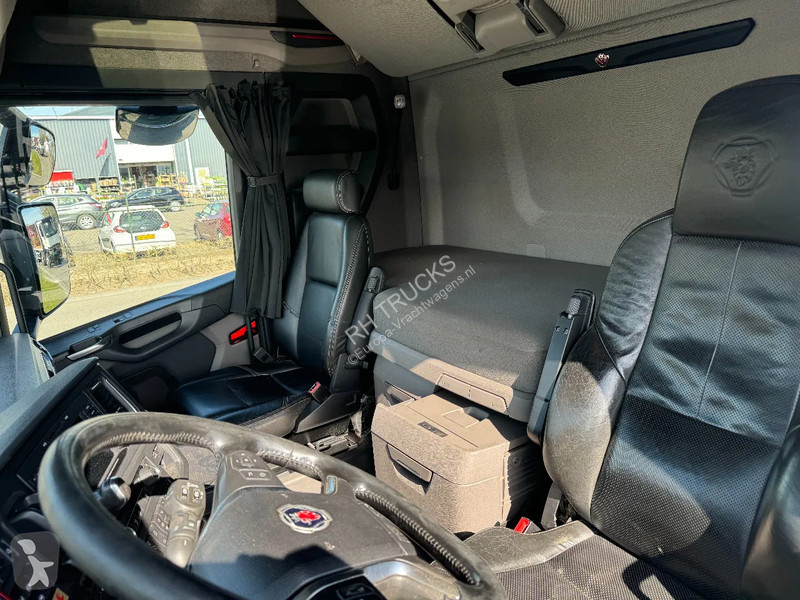 Kamion Scania R580 V8 6X2 VD HOOK 20T RETARDER...