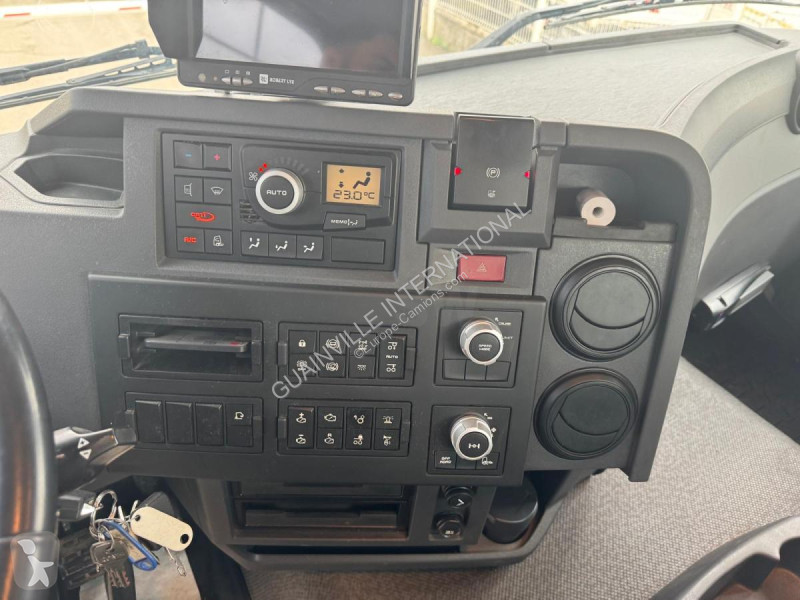 Kamion Renault 480 DTI13 Gamme C
