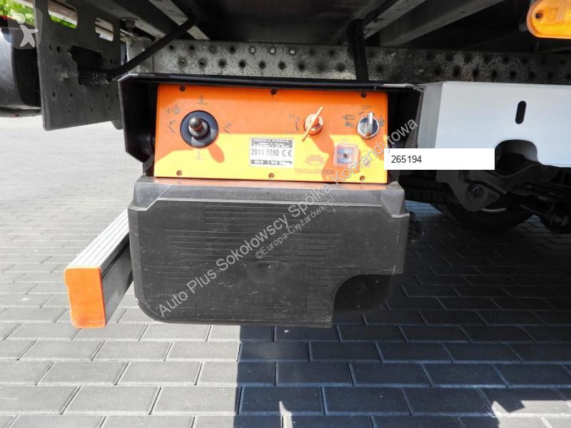 Camion Renault MASTER  KONTENER WINDA 8 PALET...