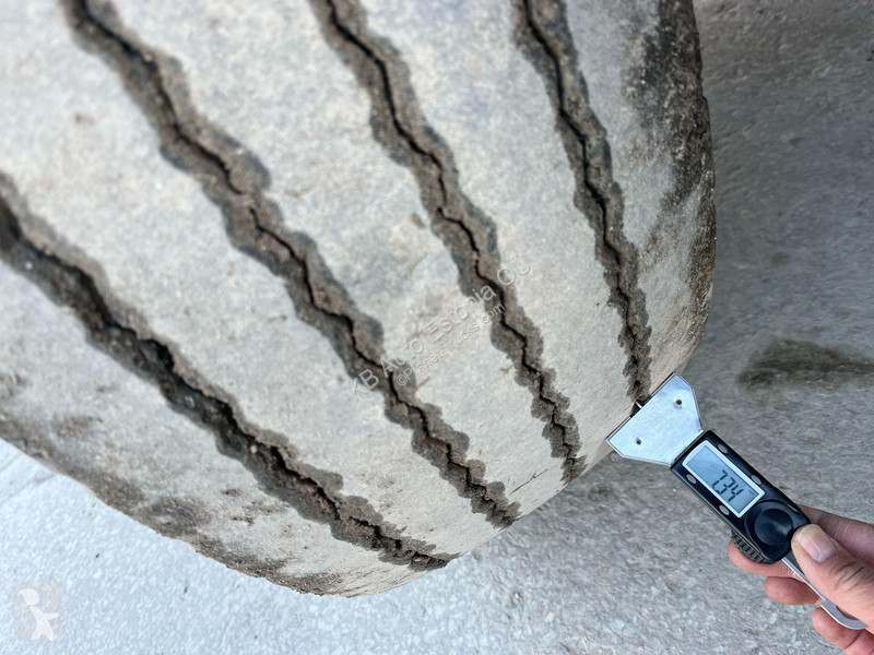 Kamion Volvo 420 8x4 INTERMIX IMF 10 m3 / FULL...