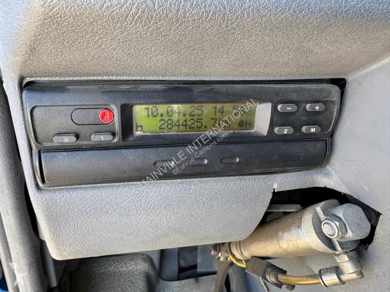 Camion Renault 270 DCI