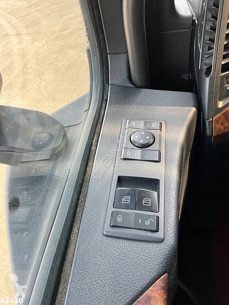 Camion Mercedes 3263 8x4 Hiab 37 Tonmeter...
