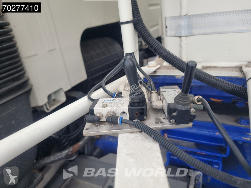 Vrachtwagen Volvo 420 6X2 NL-Truck Compressor...