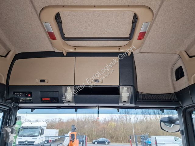 Camion MAN 35.500.8X2-6 BL / Silosteller /...