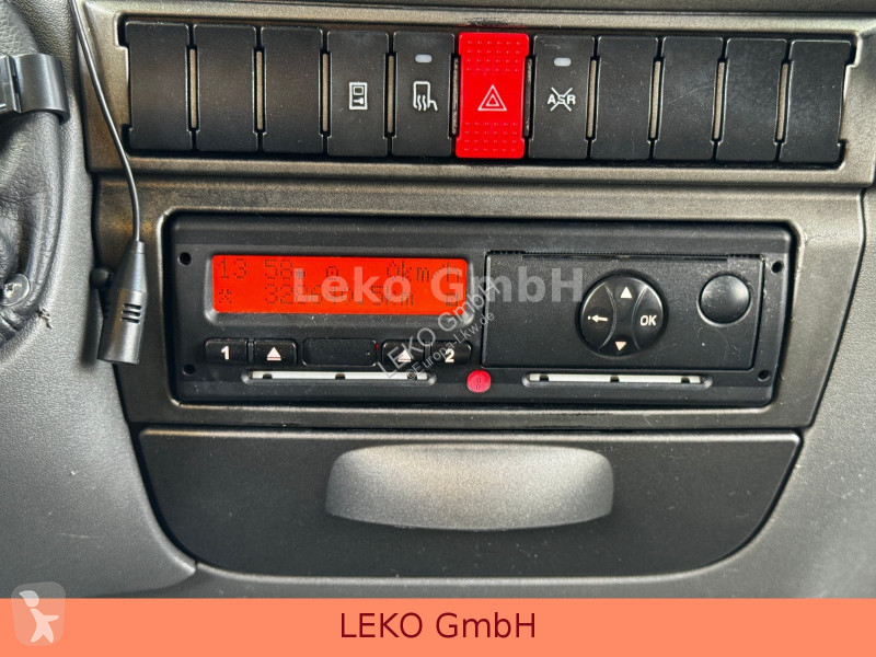 شاحنة Iveco 70C17 Mit Carrier Pulsor 600 Mt